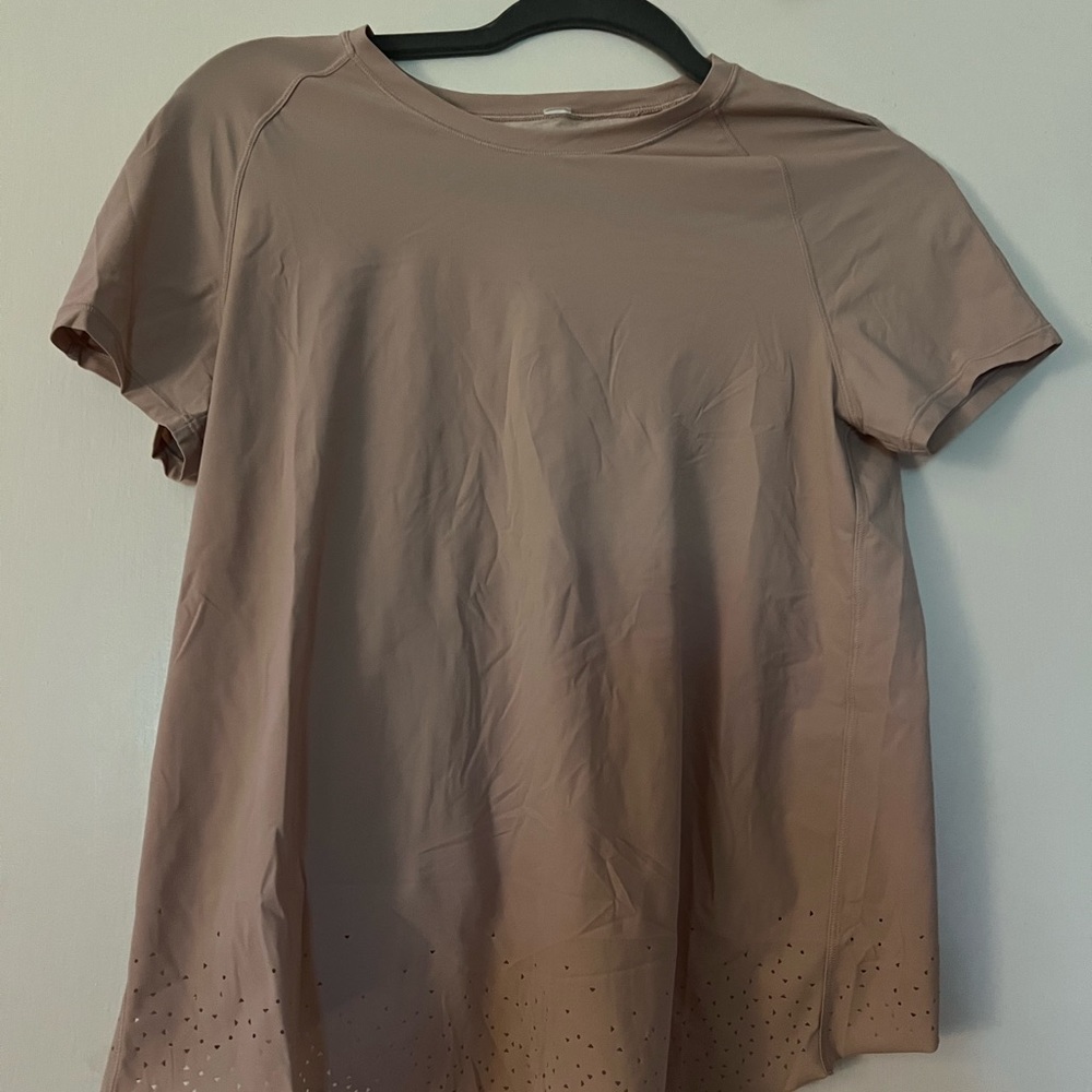 Lululemon Tee